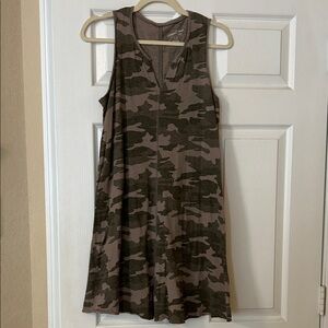Universal Thread camo dress